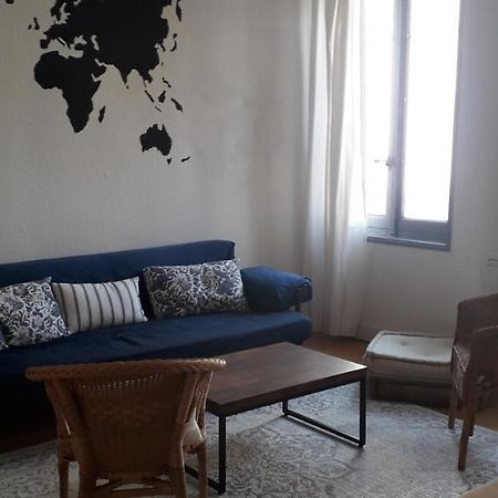 Appartement Cosy Au Coeur Du Centre Historique. Arles Bagian luar foto